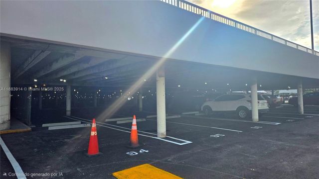 18051 Biscayne Blvd 1204, Aventura, FL 33160