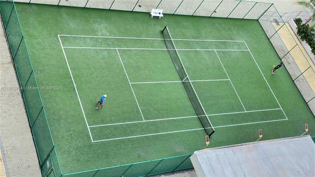 18051 Biscayne Blvd 1204, Aventura, FL 33160