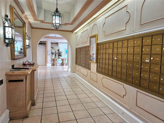 18051 Biscayne Blvd 1204, Aventura, FL 33160