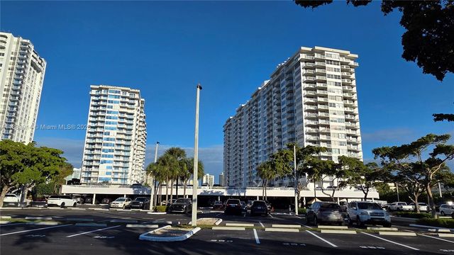 18051 Biscayne Blvd 1204, Aventura, FL 33160