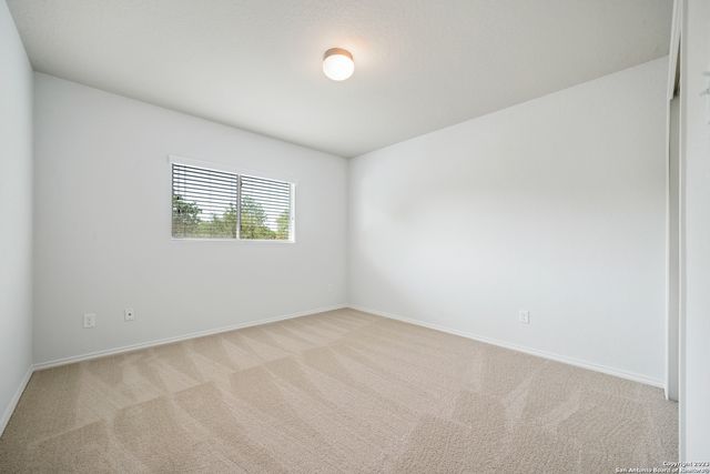 109 STAMPEDE RNCH, Selma, TX 78154