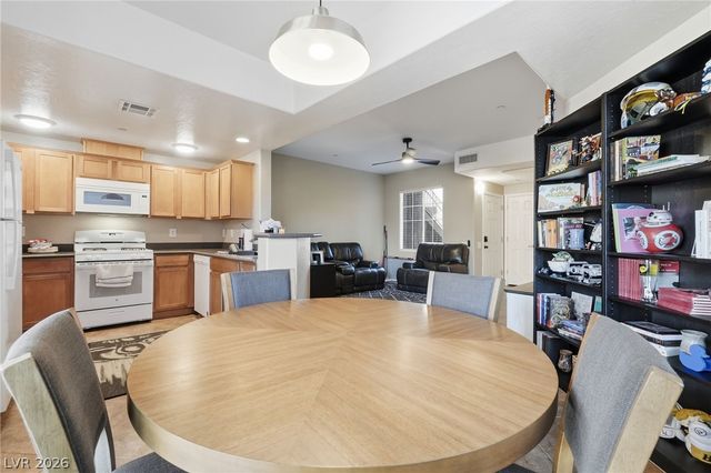 6868 Sky Pointe Drive 1073, Las Vegas, NV 89131