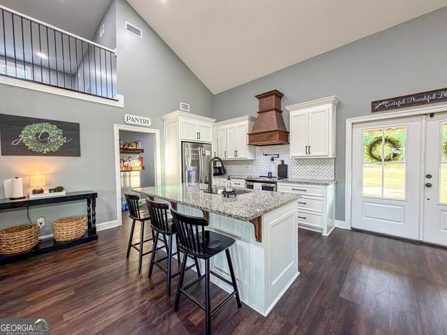 190 E Burnt Church Road, Lakeland, GA 31635