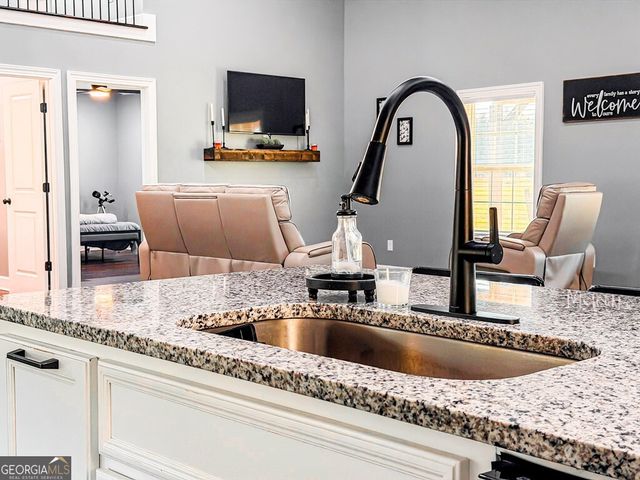 190 E Burnt Church Road, Lakeland, GA 31635