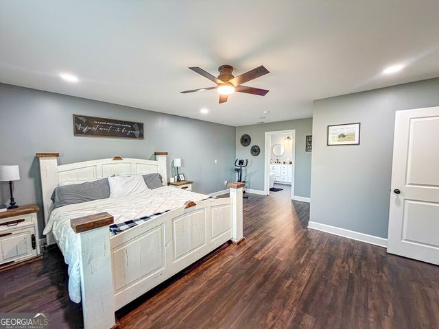 190 E Burnt Church Road, Lakeland, GA 31635