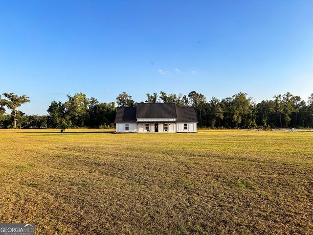 190 E Burnt Church Road, Lakeland, GA 31635