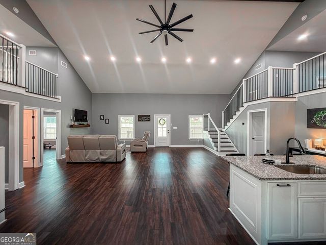 190 E Burnt Church Road, Lakeland, GA 31635