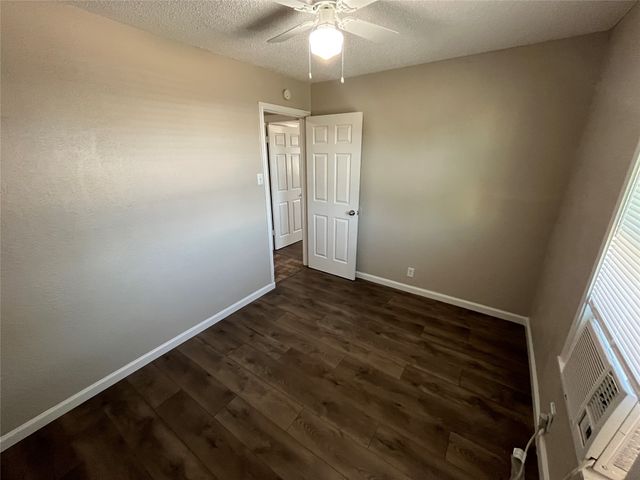 2223 Houston Street, Grand Prairie, TX 75050