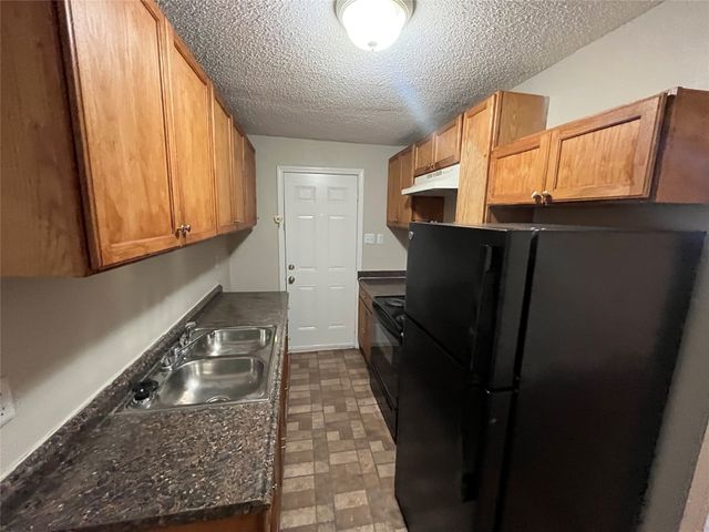 2223 Houston Street, Grand Prairie, TX 75050