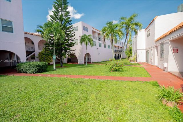 1255 W 53rd Street 306, Hialeah, FL 33012