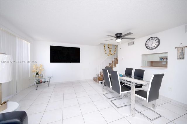 1255 W 53rd Street 306, Hialeah, FL 33012