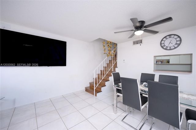 1255 W 53rd Street 306, Hialeah, FL 33012