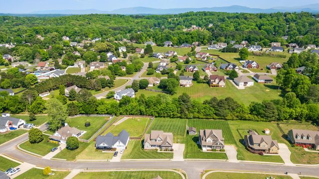 242 Chase Lane NE, Cleveland, TN 37323