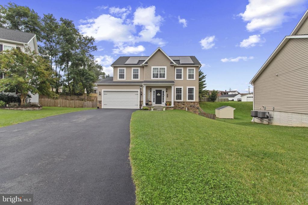 4131 SHANELLE CT, Hampstead, MD 21074