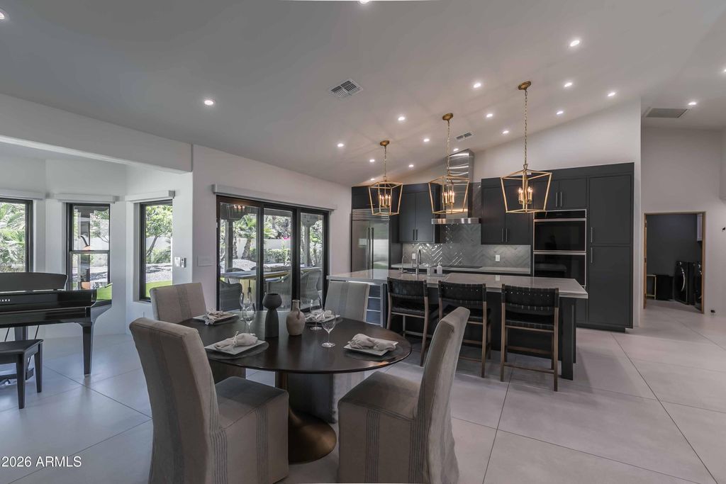 Image 10 of property listing at 9295 N 103RD Place, Scottsdale, AZ 85258