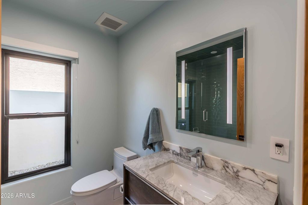 Image 14 of property listing at 9295 N 103RD Place, Scottsdale, AZ 85258