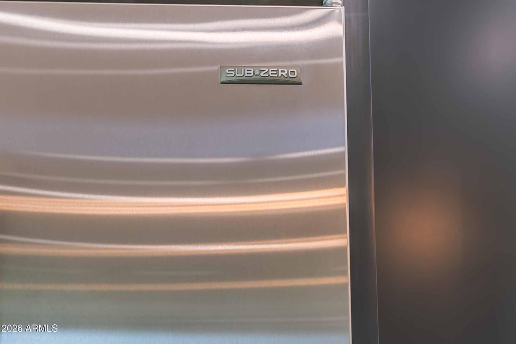 Image 9 of property listing at 9295 N 103RD Place, Scottsdale, AZ 85258