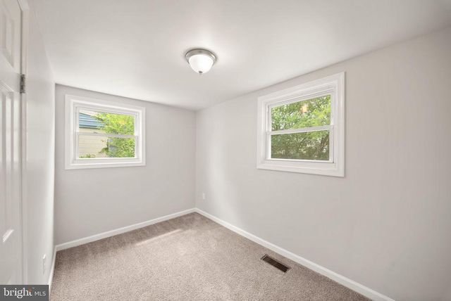 123 SOUTHGATE AVE, Fredericksburg, VA 22408