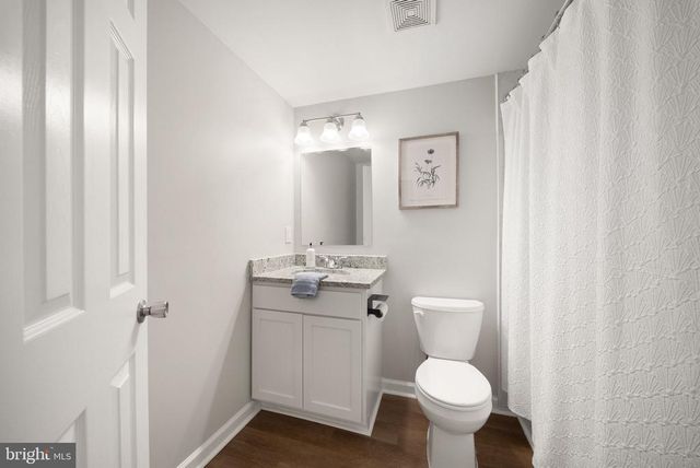 123 SOUTHGATE AVE, Fredericksburg, VA 22408