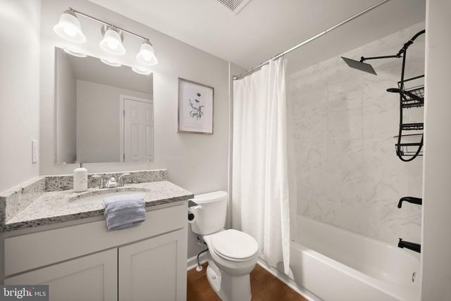 123 SOUTHGATE AVE, Fredericksburg, VA 22408