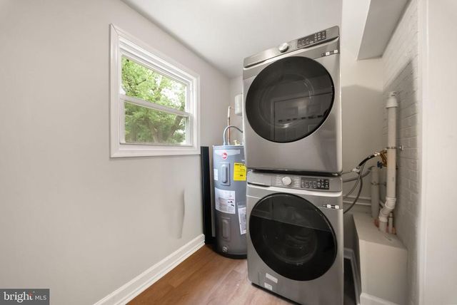 123 SOUTHGATE AVE, Fredericksburg, VA 22408