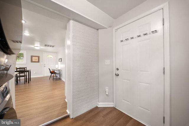 123 SOUTHGATE AVE, Fredericksburg, VA 22408