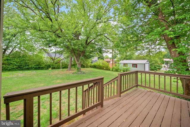 123 SOUTHGATE AVE, Fredericksburg, VA 22408