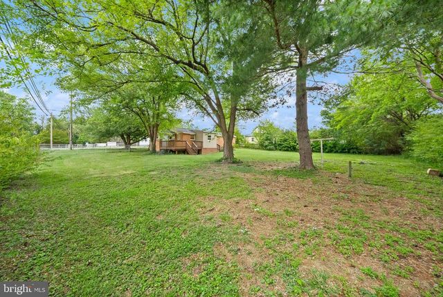 123 SOUTHGATE AVE, Fredericksburg, VA 22408