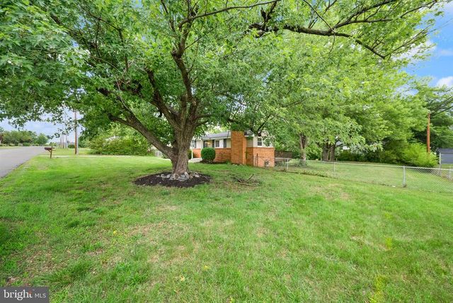 123 SOUTHGATE AVE, Fredericksburg, VA 22408