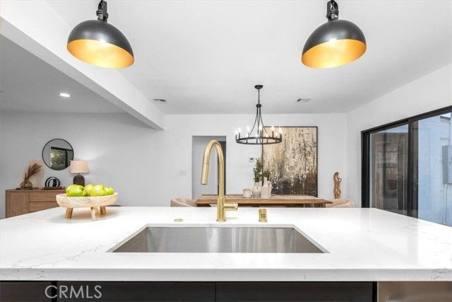 312 N Bronson Avenue, Los Angeles, CA 90004