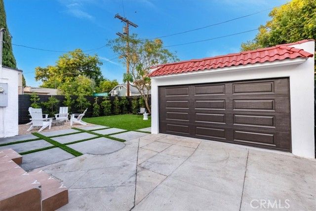 312 N Bronson Avenue, Los Angeles, CA 90004