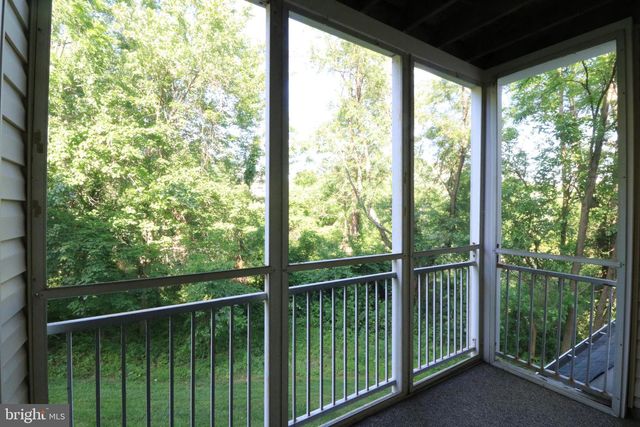 12000 AMBER RIDGE CIR #A-102, Germantown, MD 20876