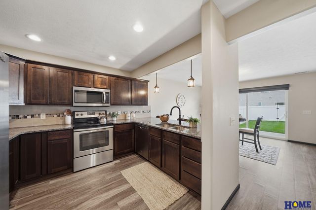 5969 Mad Creek Place, Lincoln, NE 68521