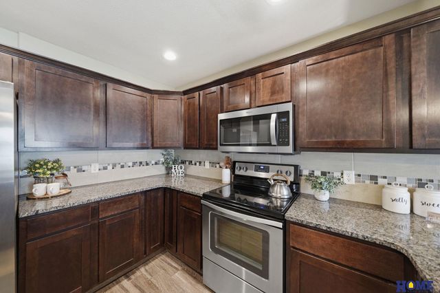 5969 Mad Creek Place, Lincoln, NE 68521