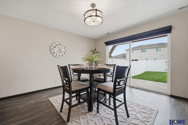 5969 Mad Creek Place, Lincoln, NE 68521