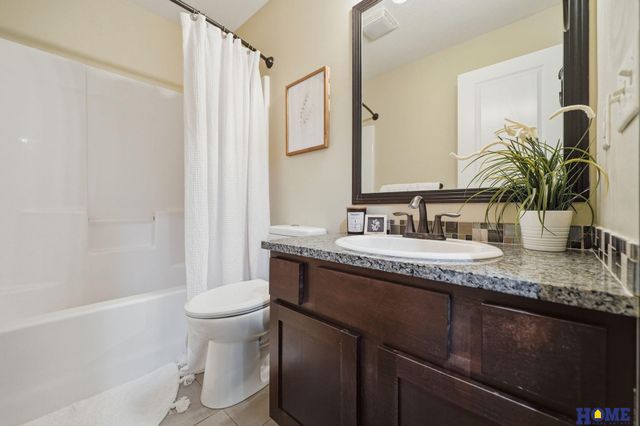 5969 Mad Creek Place, Lincoln, NE 68521