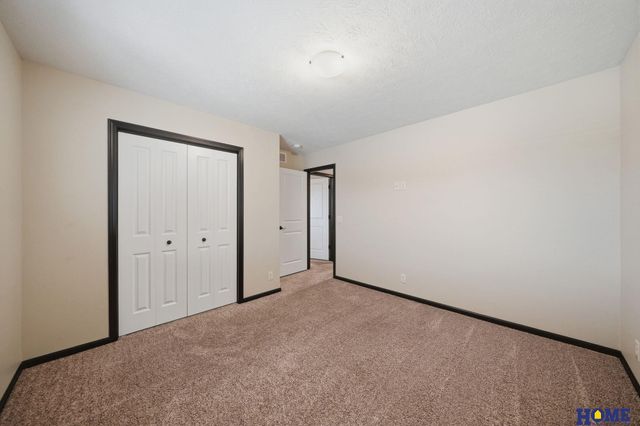 5969 Mad Creek Place, Lincoln, NE 68521