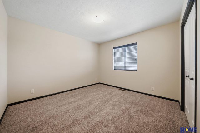 5969 Mad Creek Place, Lincoln, NE 68521