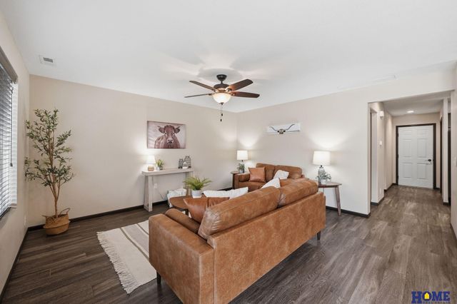5969 Mad Creek Place, Lincoln, NE 68521