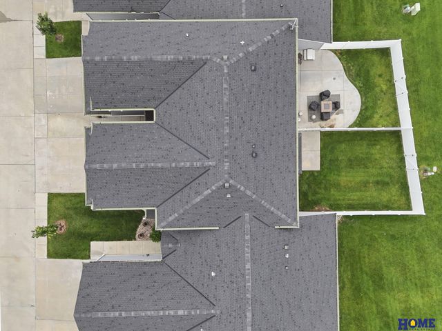 5969 Mad Creek Place, Lincoln, NE 68521