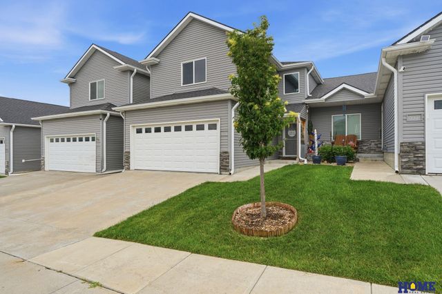 5969 Mad Creek Place, Lincoln, NE 68521