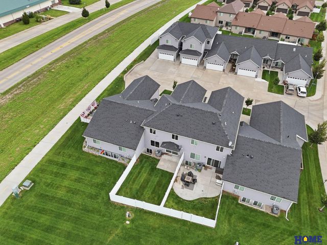 5969 Mad Creek Place, Lincoln, NE 68521