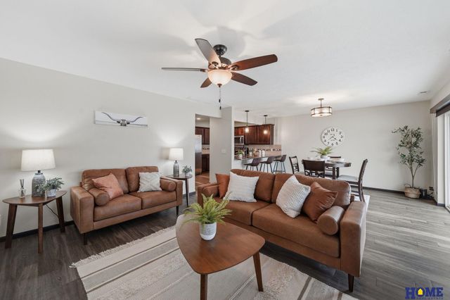 5969 Mad Creek Place, Lincoln, NE 68521