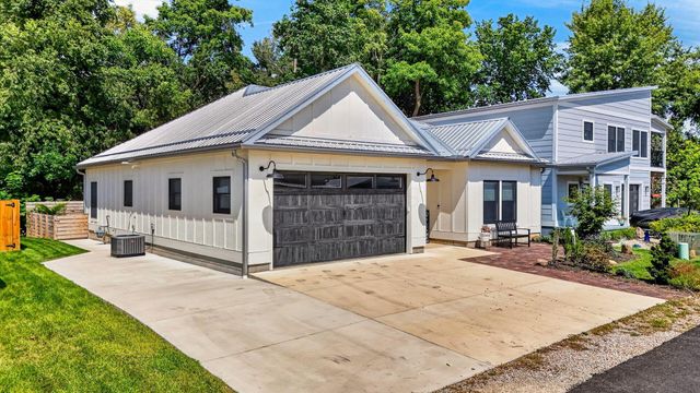 58 Lippert Lane, Buckeye Lake, OH 43008
