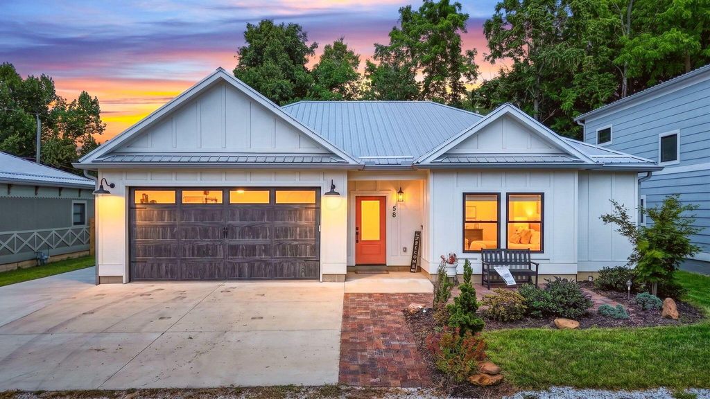 58 Lippert Lane, Buckeye Lake, OH 43008