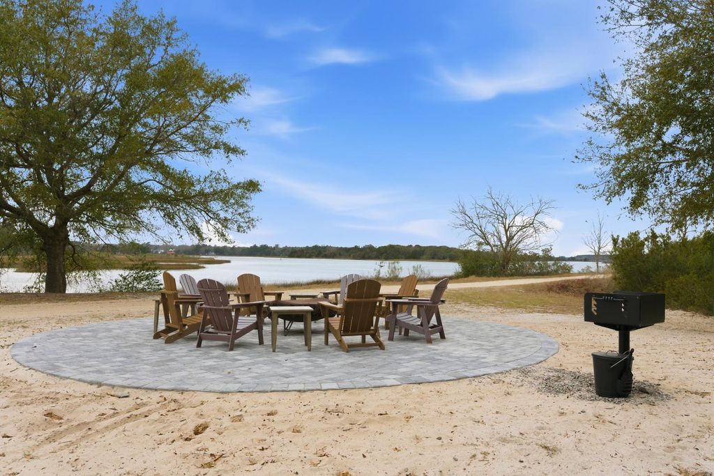 Image 71 of property listing at 224 Old Hickory Crossing, Johns Island, SC 29455