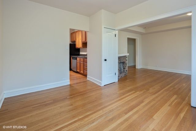 3513 N Racine Avenue 1W, Chicago, IL 60657