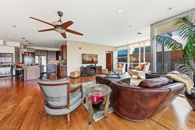 701 W Lakeside Avenue 606, Cleveland, OH 44113