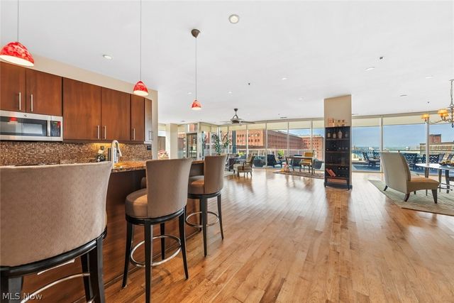 701 W Lakeside Avenue 606, Cleveland, OH 44113
