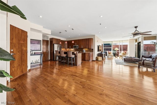 701 W Lakeside Avenue 606, Cleveland, OH 44113